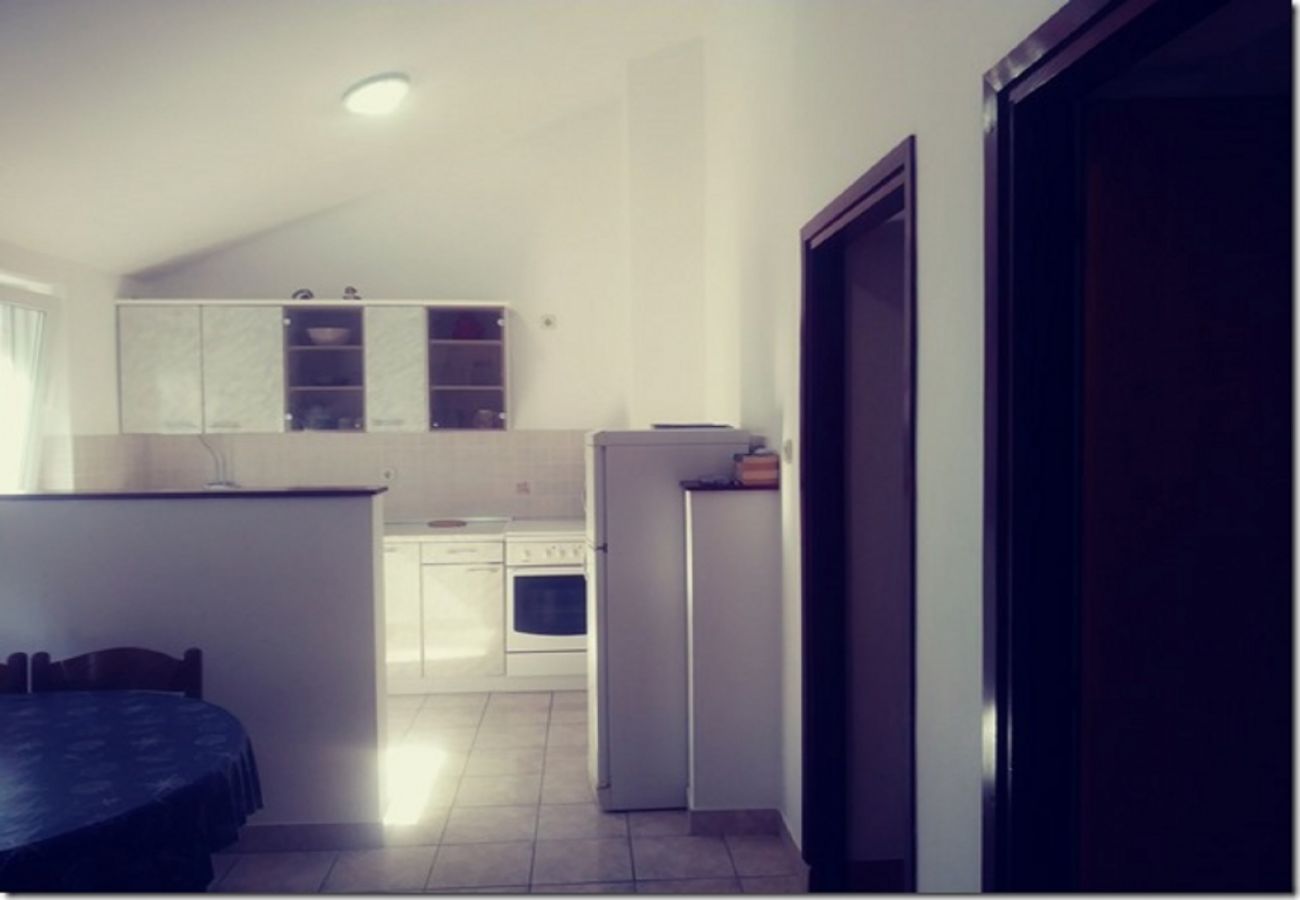 Apartamento en Lopar - Apartamento en Lopar con Seaview, Terraza, WIFI (824-3)