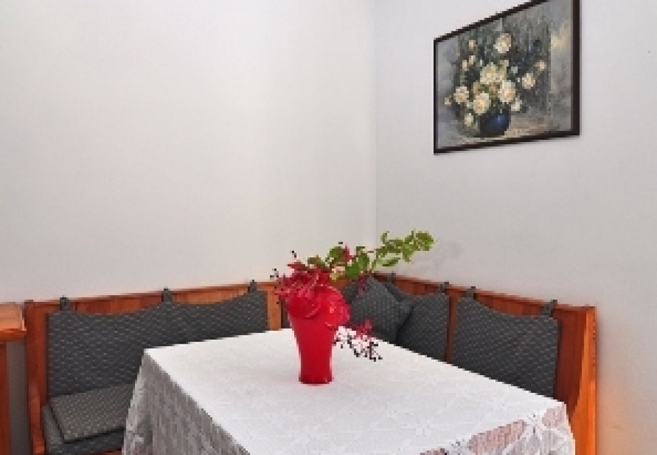 Apartamento en Sukošan - Apartamento en Sukošan con Seaview, Balcón, Acondicionador, WIFI (654-2)