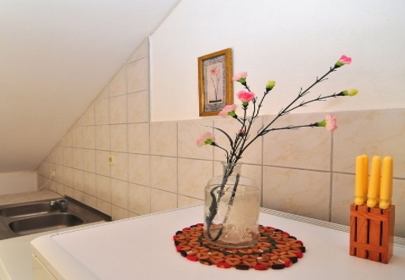 Apartamento en Sukošan - Apartamento en Sukošan con Seaview, Balcón, Acondicionador, WIFI (654-2)