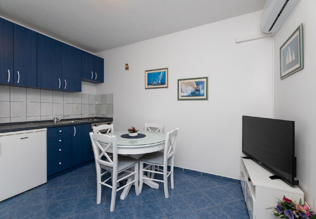 Apartamento en Supetar - Apartamento en Supetar con Terraza, Acondicionador, WIFI (3553-2)