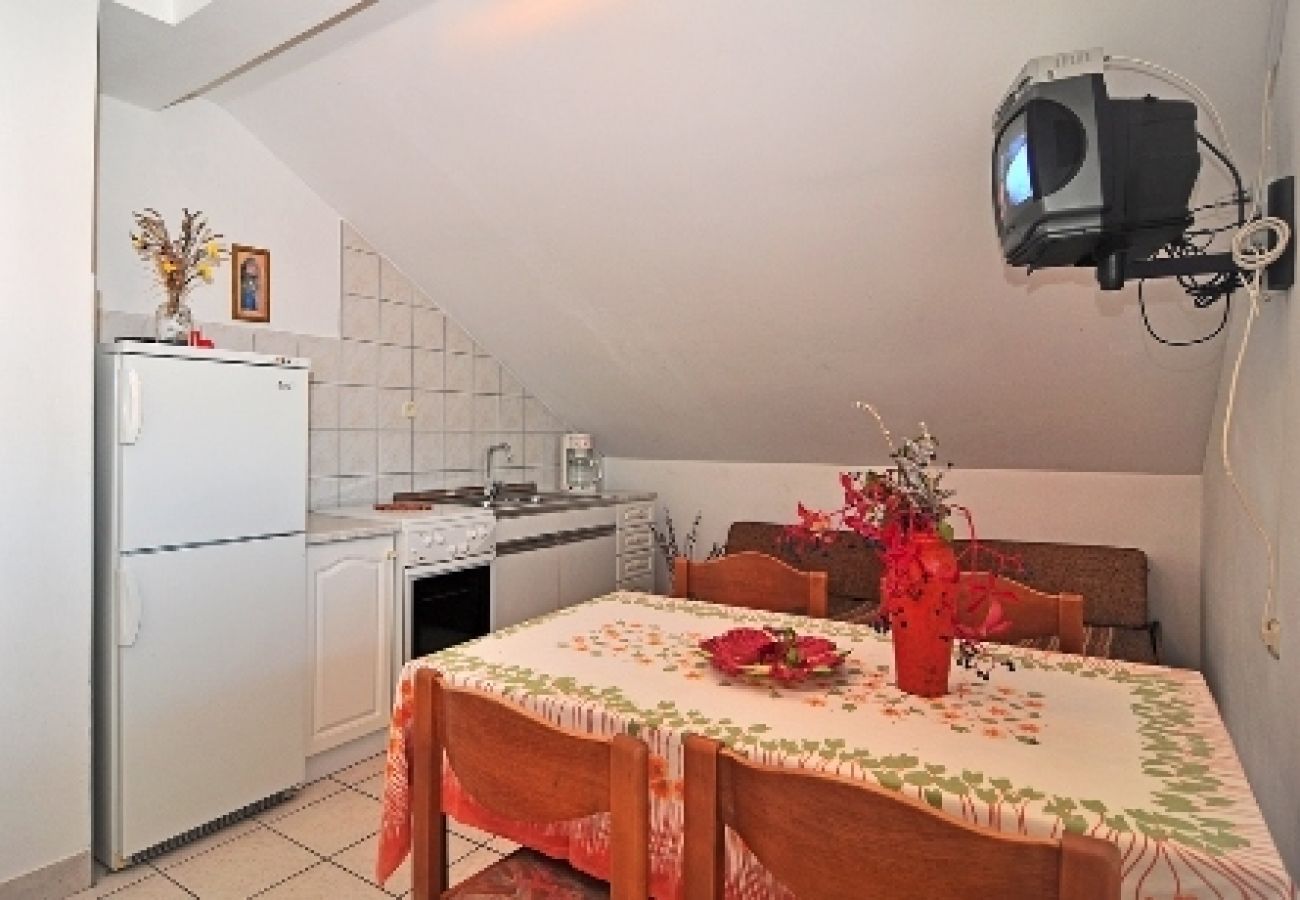 Apartamento en Sukošan - Apartamento en Sukošan con Terraza, Acondicionador, WIFI (654-3)