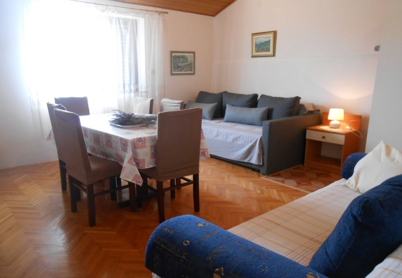 Apartamento en Vodice - Apartamento en Vodice con Seaview, Terraza, Acondicionador, WIFI (3420-3)