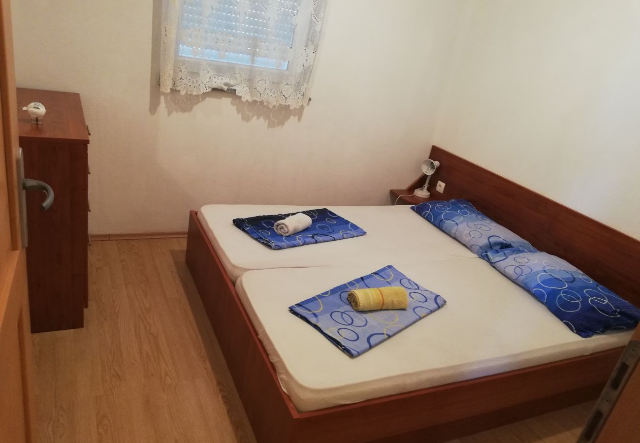 Apartamento en Vodice - Apartamento en Vodice con Terraza, Acondicionador, WIFI (3599-6)