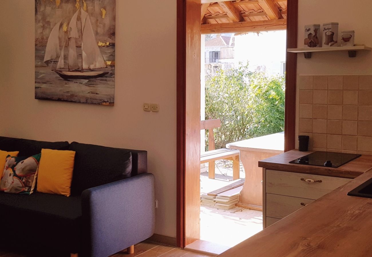 Apartamento en Mali Ston - Apartamento en Ston con Terraza, Acondicionador, WIFI (3588-3)