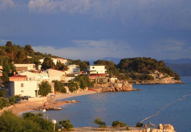 Apartamento en Drašnice - Apartamento en Drašnice con Seaview, Balcón, Acondicionador, WIFI (3586-1) Apartamento en Drašnice - Apartamento en Drašnice con Seaview, Balcón, Acondicionador, WIFI (3586-1)