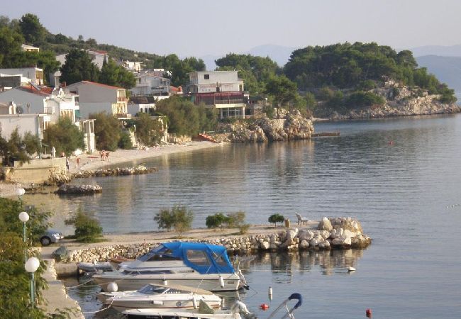 Apartamento en Drašnice - Apartamento en Drašnice con Seaview, Balcón, Acondicionador, WIFI (3586-1) Apartamento en Drašnice - Apartamento en Drašnice con Seaview, Balcón, Acondicionador, WIFI (3586-1)