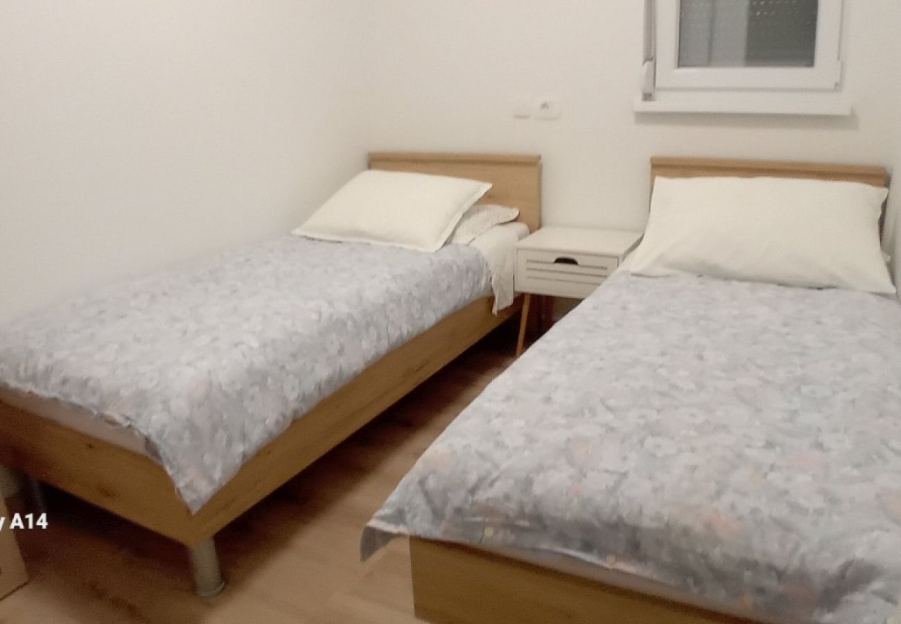 Apartamento en Kustici - Apartamento en Kustici con Seaview, Terraza, Acondicionador, WIFI (3597-2)