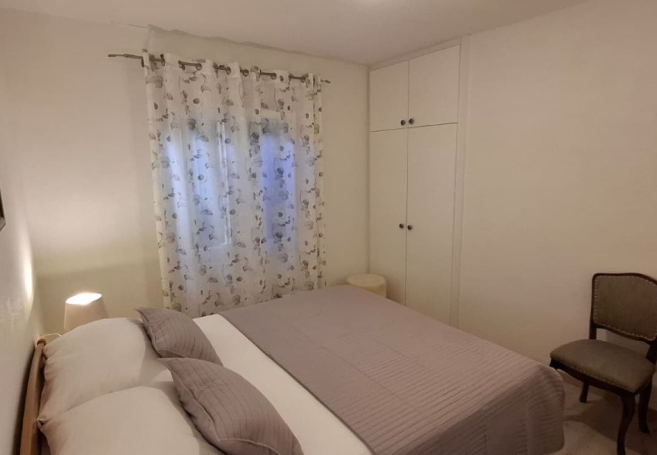 Apartamento en Bol - Apartamento en Bol con Terraza, Acondicionador, WIFI, Lavadora (3634-4)