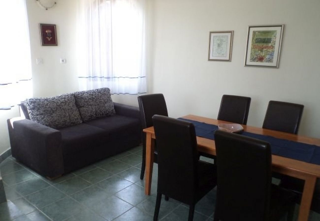 Apartamento en Rab - Apartamento en Barbat con Terraza, Acondicionador, WIFI (3664-1)