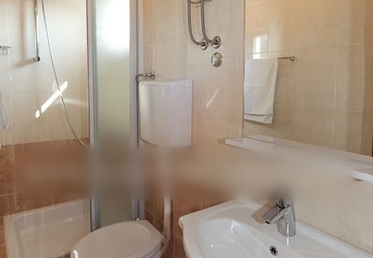 Apartamento en Tucepi - Apartamento en Tučepi con Seaview, Balcón, Acondicionador, WIFI (3674-5)