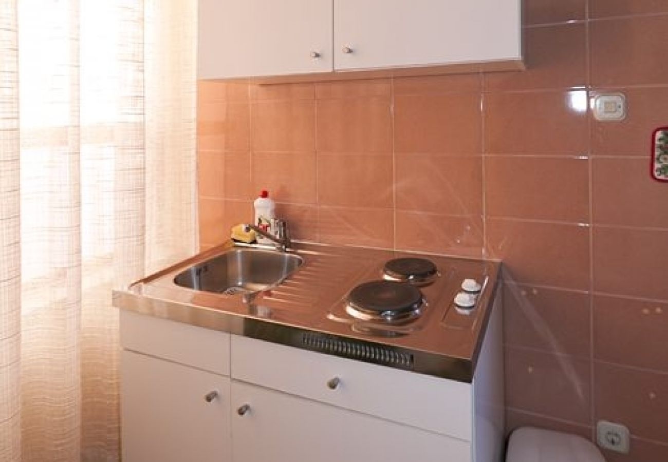 Apartamento en Tucepi - Apartamento en Tučepi con Seaview, Balcón, Acondicionador, WIFI (3674-5)