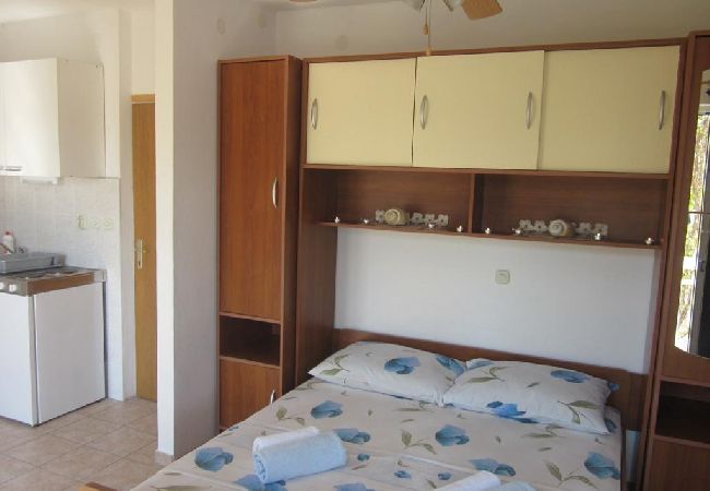 Estudio en Hvar - Apartamento Estudio en Hvar con Seaview, Balcón, Acondicionador, WIFI (3666-1) Estudio en Hvar - Apartamento Estudio en Hvar con Seaview, Balcón, Acondicionador, WIFI (3666-1)