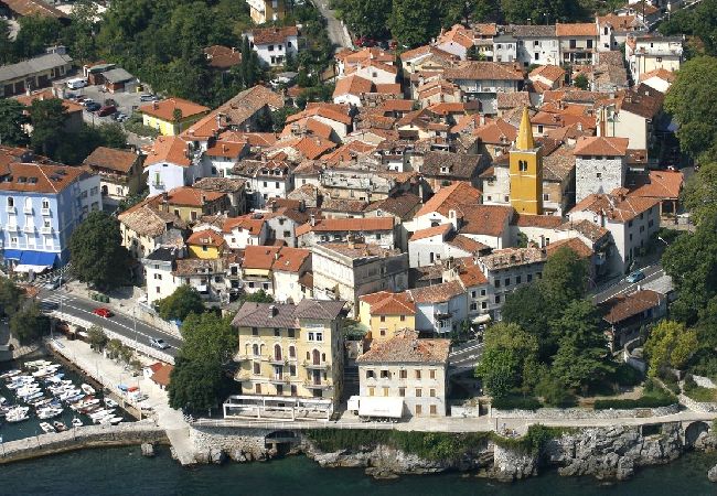 Apartamento en Lovran - Apartamento en Lovran con Seaview, Terraza, Acondicionador, WIFI (3698-2) Apartamento en Lovran - Apartamento en Lovran con Seaview, Terraza, Acondicionador, WIFI (3698-2)