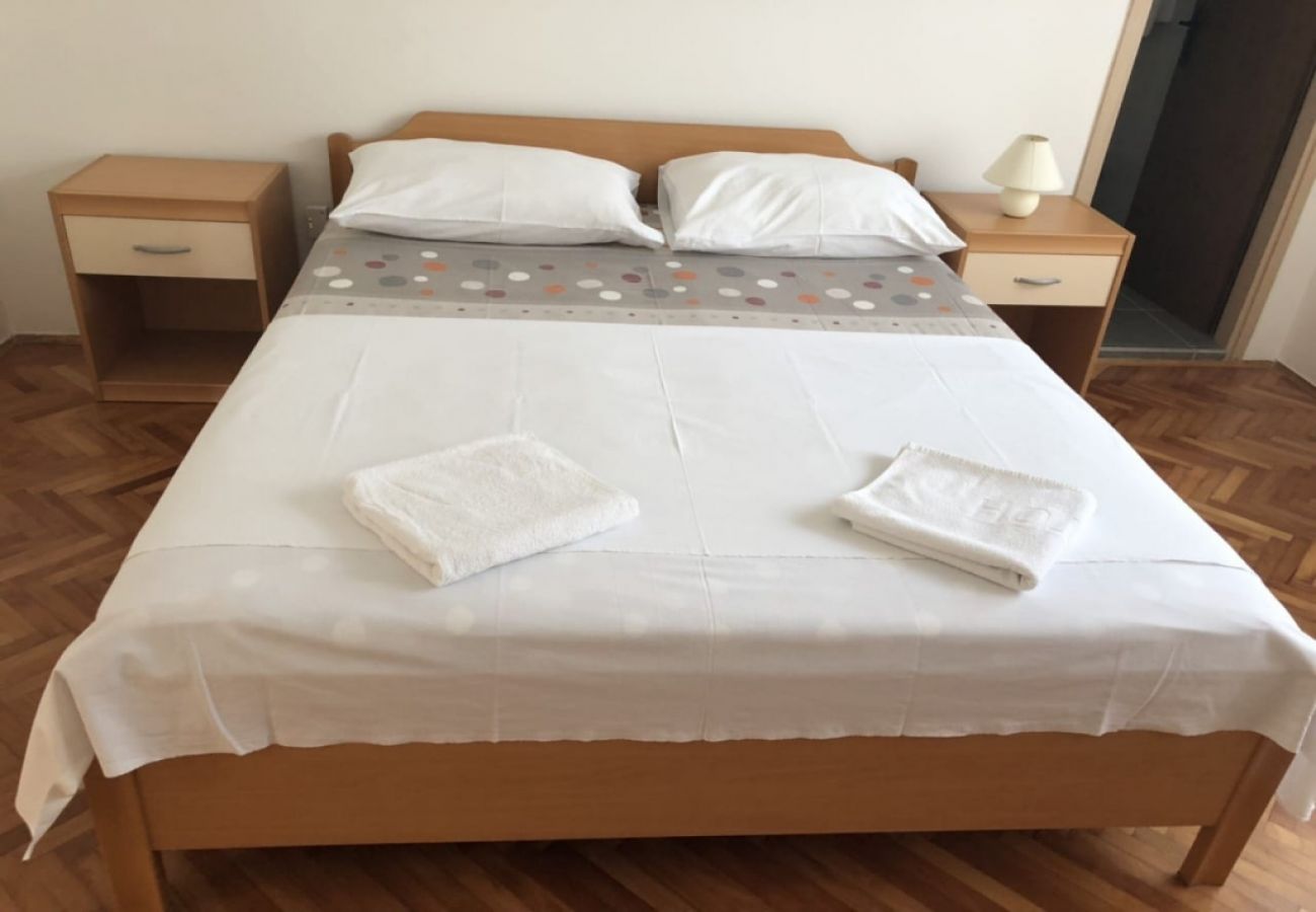 Apartamento en Kampor - Apartamento en Kampor con Seaview, Terraza, WIFI (3708-2)