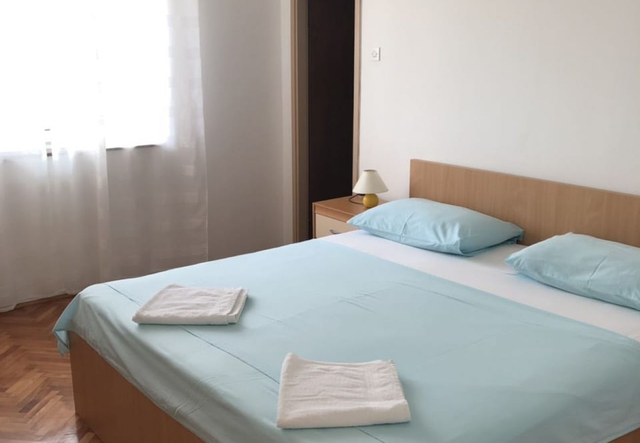 Apartamento en Kampor - Apartamento en Kampor con Seaview, Terraza, WIFI (3708-2)