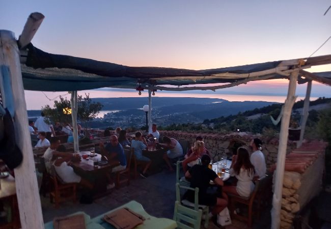 Apartamento en Supetarska Draga - Apartamento en Supetarska Draga con Seaview, Terraza, Acondicionador, WIFI (3750-1) Apartamento en Supetarska Draga - Apartamento en Supetarska Draga con Seaview, Terraza, Acondicionador, WIFI (3750-1)