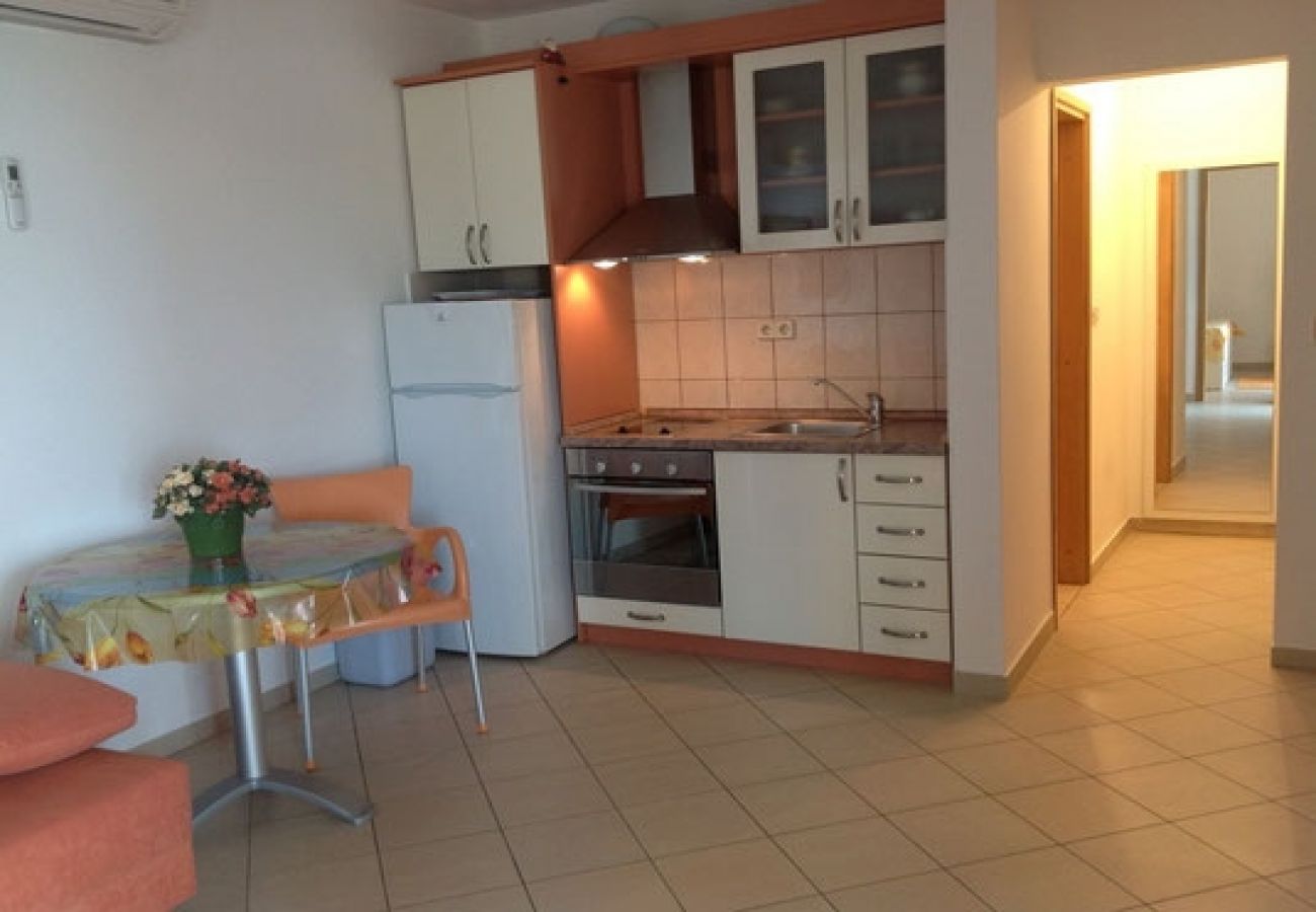 Apartamento en Stanici - Apartamento en Stanići con Seaview, Terraza, Acondicionador, WIFI (3782-4)