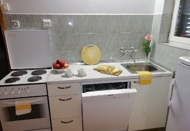 Apartamento en Šibenik-Brodarica - Apartamento en Brodarica con Seaview, Terraza, Acondicionador, WIFI (3814-1) Apartamento en Šibenik-Brodarica - Apartamento en Brodarica con Seaview, Terraza, Acondicionador, WIFI (3814-1)
