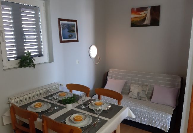 Apartamento en Šibenik-Brodarica - Apartamento en Brodarica con Seaview, Terraza, Acondicionador, WIFI (3814-1) Apartamento en Šibenik-Brodarica - Apartamento en Brodarica con Seaview, Terraza, Acondicionador, WIFI (3814-1)