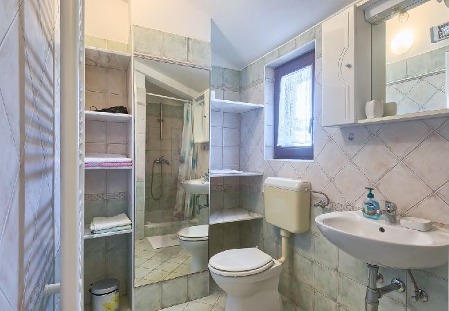 Apartamento en Štinjan - Apartamento en Štinjan con Seaview, Balcón, Acondicionador, WIFI (3326-5) Apartamento en Štinjan - Apartamento en Štinjan con Seaview, Balcón, Acondicionador, WIFI (3326-5)