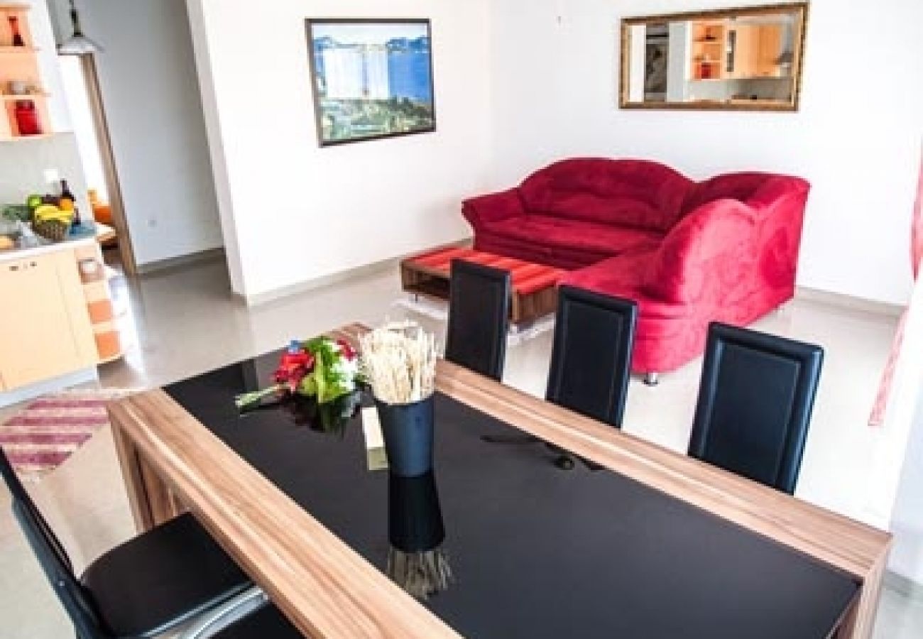 Apartamento en Nin - Apartamento en Zaton (Zadar) con Terraza, Acondicionador, WIFI, Lavadora (4141-5)