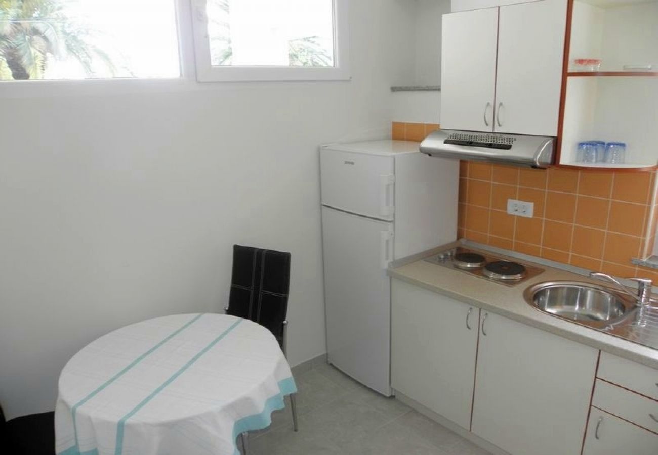 Apartamento en Duce - Apartamento en Duće con Acondicionador, WIFI, Lavadora (4166-1)