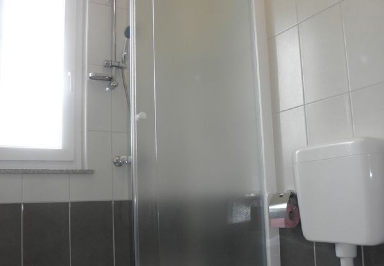 Apartamento en Duce - Apartamento en Duće con Acondicionador, WIFI, Lavadora (4166-1)