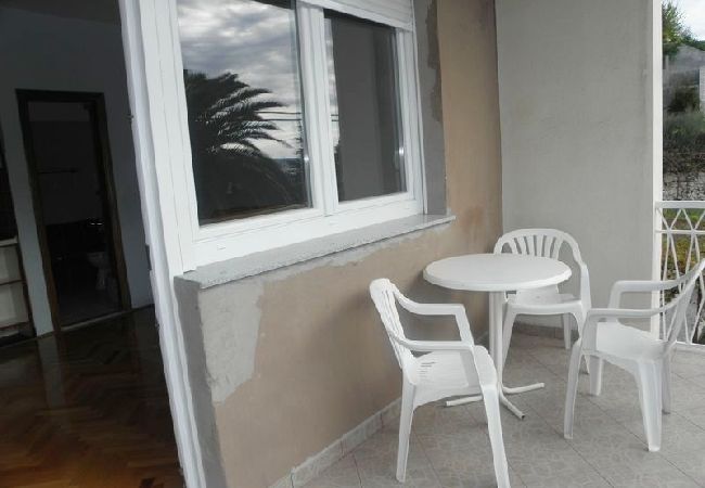 Apartamento en Duce - Apartamento en Duće con Seaview, Terraza, Acondicionador, WIFI (4166-2) Apartamento en Duce - Apartamento en Duće con Seaview, Terraza, Acondicionador, WIFI (4166-2)