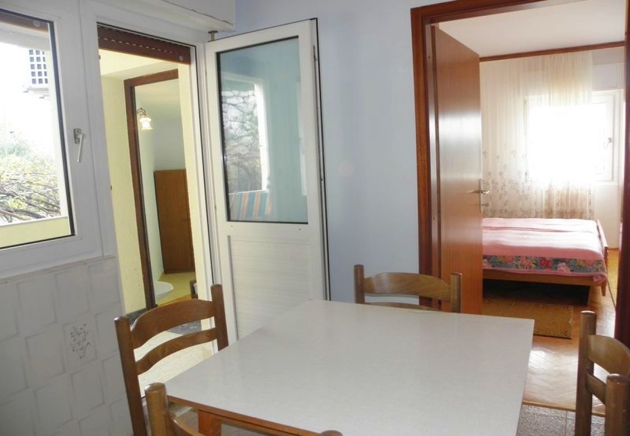 Apartamento en Duce - Apartamento en Duće con Seaview, Loggia, Acondicionador, WIFI (4166-7)