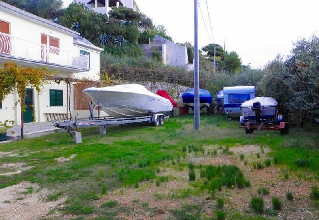 Apartamento en Duce - Apartamento en Duće con Seaview, Balcón, Acondicionador, WIFI (4166-8) Apartamento en Duce - Apartamento en Duće con Seaview, Balcón, Acondicionador, WIFI (4166-8)