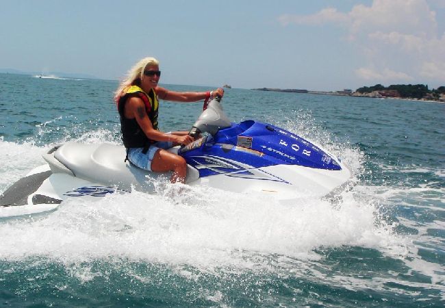 Apartamento en Duce - Apartamento en Duće con Seaview, Balcón, Acondicionador, WIFI (4167-8) Apartamento en Duce - Apartamento en Duće con Seaview, Balcón, Acondicionador, WIFI (4167-8)