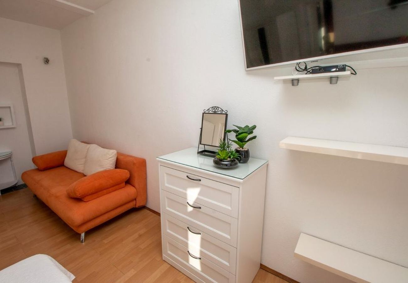 Apartamento en Duce - Apartamento en Duće con Seaview, Balcón, Acondicionador, WIFI (4172-1)