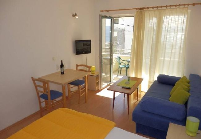 Estudio en Duce - Apartamento Estudio en Duće con Seaview, Balcón, Acondicionador, WIFI (4173-3) Estudio en Duce - Apartamento Estudio en Duće con Seaview, Balcón, Acondicionador, WIFI (4173-3)