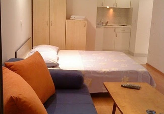 Estudio en Duce - Apartamento Estudio en Duće con Seaview, Balcón, Acondicionador, WIFI (4173-3) Estudio en Duce - Apartamento Estudio en Duće con Seaview, Balcón, Acondicionador, WIFI (4173-3)