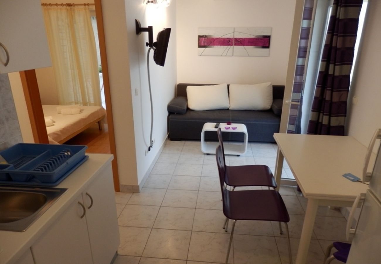 Apartamento en Duce - Apartamento en Duće con Terraza, Acondicionador, WIFI, Lavadora (4173-5)