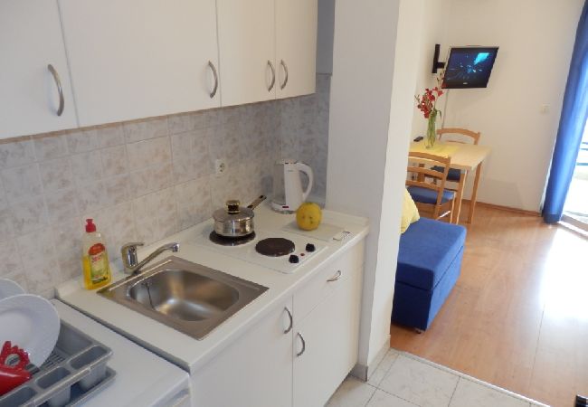 Estudio en Duce - Apartamento Estudio en Duće con Seaview, Balcón, Acondicionador, WIFI (4173-7) Estudio en Duce - Apartamento Estudio en Duće con Seaview, Balcón, Acondicionador, WIFI (4173-7)