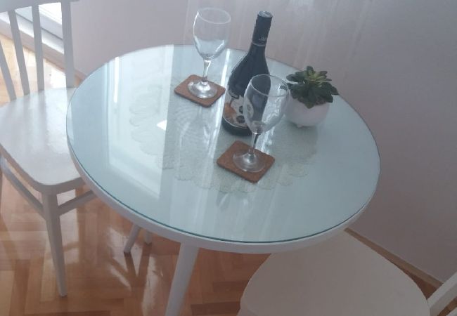 Estudio en Duce - Apartamento Estudio en Duće con Seaview, Balcón, Acondicionador, WIFI (4174-3) Estudio en Duce - Apartamento Estudio en Duće con Seaview, Balcón, Acondicionador, WIFI (4174-3)