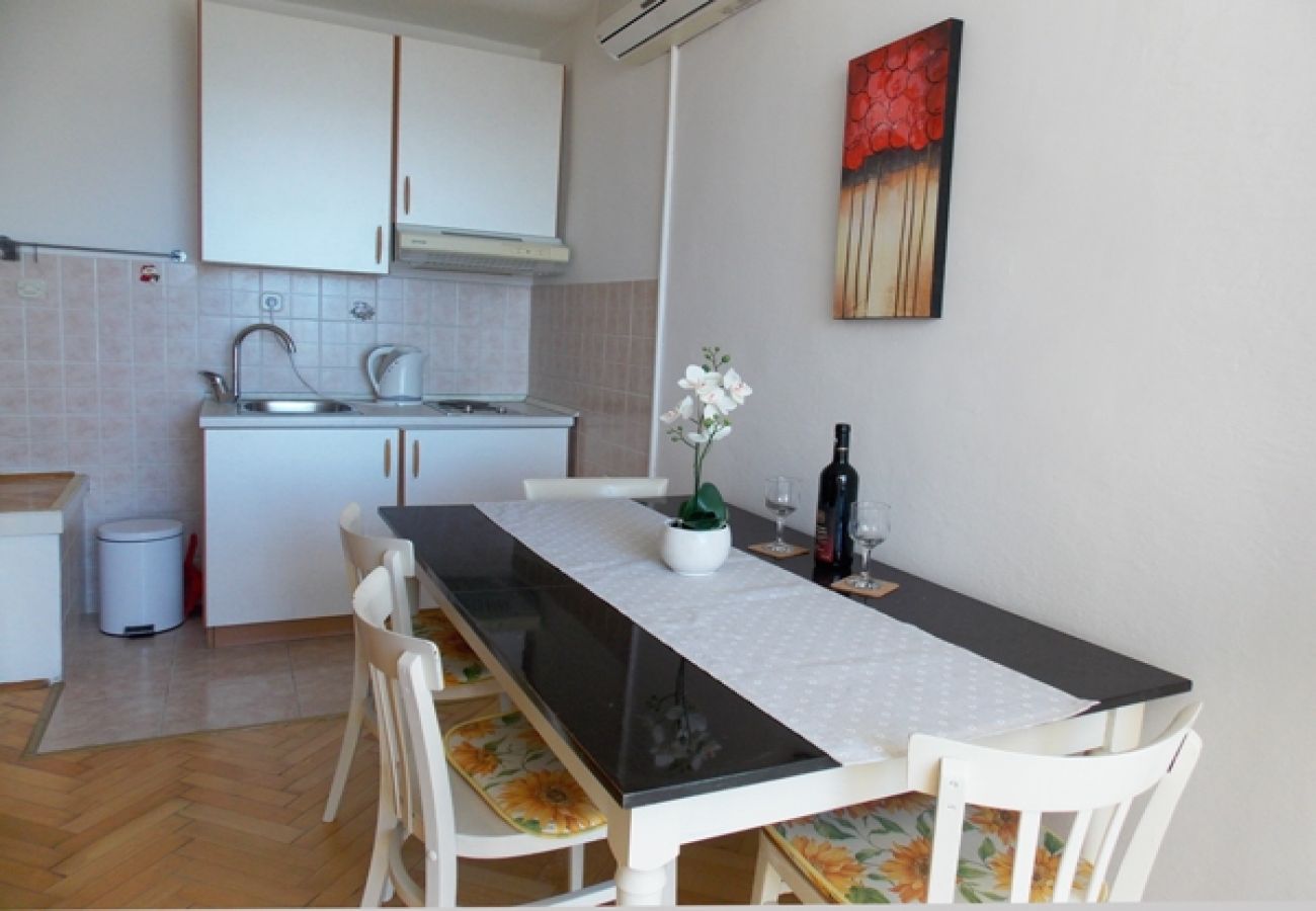 Apartamento en Duce - Apartamento en Duće con Seaview, Balcón, Acondicionador, WIFI (4174-7)