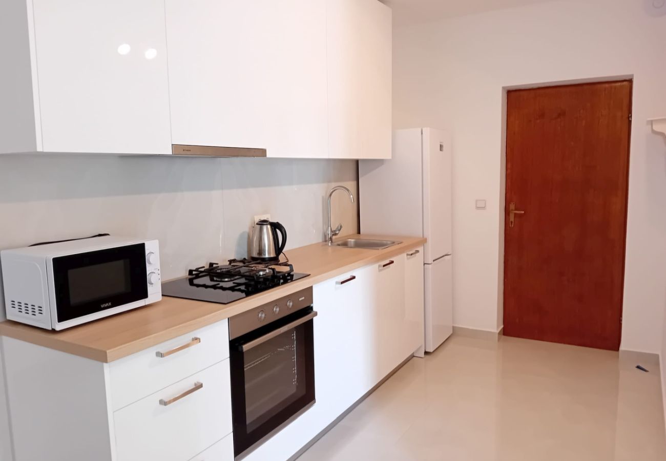 Apartamento en Duce - Apartamento en Duće con Seaview, Balcón, Acondicionador, WIFI (4174-9)
