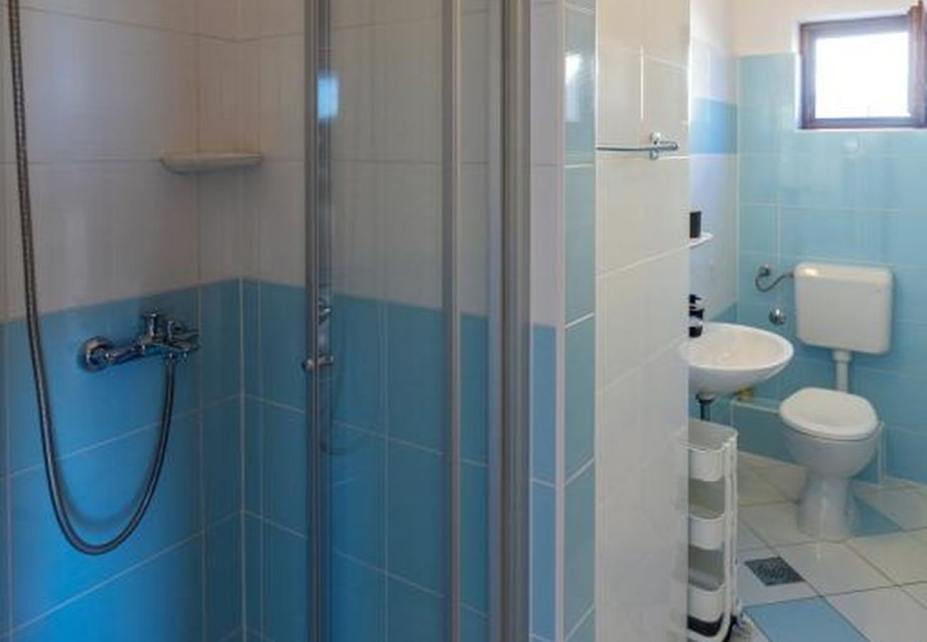 Apartamento en Rogoznica - Apartamento en Rogoznica con Balcón, Acondicionador, WIFI (3338-4)