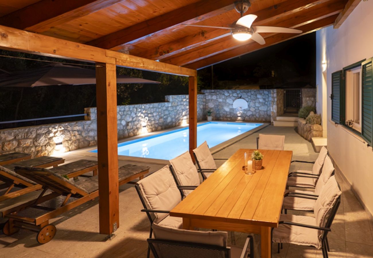 Casa en Lukoran - Casa de vacaciones en Lukoran con Seaview, Terraza, Acondicionador, WIFI (4200-1)