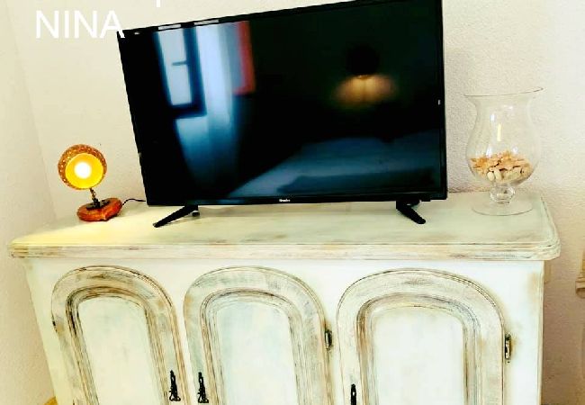 Apartamento en Donji Karin - Apartamento en Karin Gornji con Seaview, Terraza, Acondicionador, WIFI (4207-3) Apartamento en Donji Karin - Apartamento en Karin Gornji con Seaview, Terraza, Acondicionador, WIFI (4207-3)