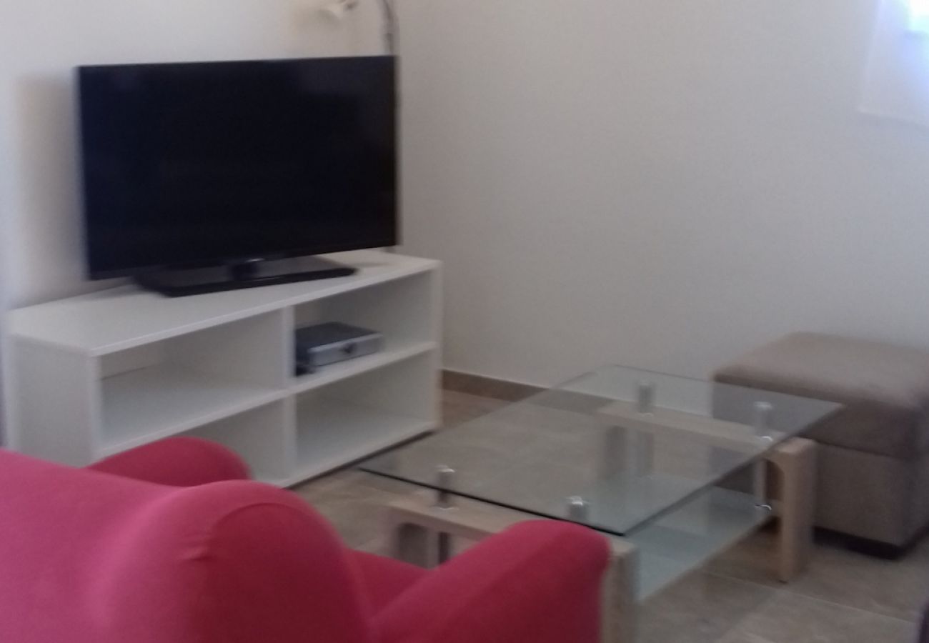 Apartamento en Murter - Apartamento en Murter con Terraza, Acondicionador, WIFI, Lavadora (125-4)