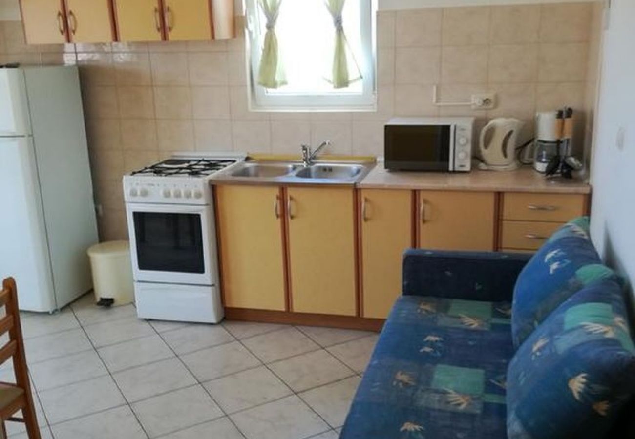 Apartamento en Kampor - Apartamento en Kampor con Terraza, Acondicionador, WIFI (4235-3)