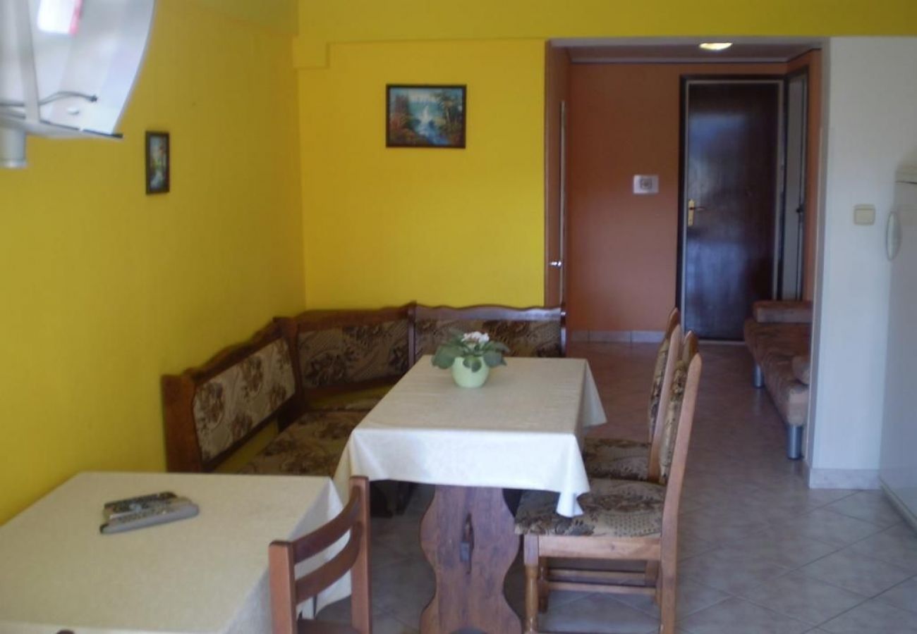 Apartamento en Kampor - Apartamento en Kampor con Terraza, WIFI (4235-4)