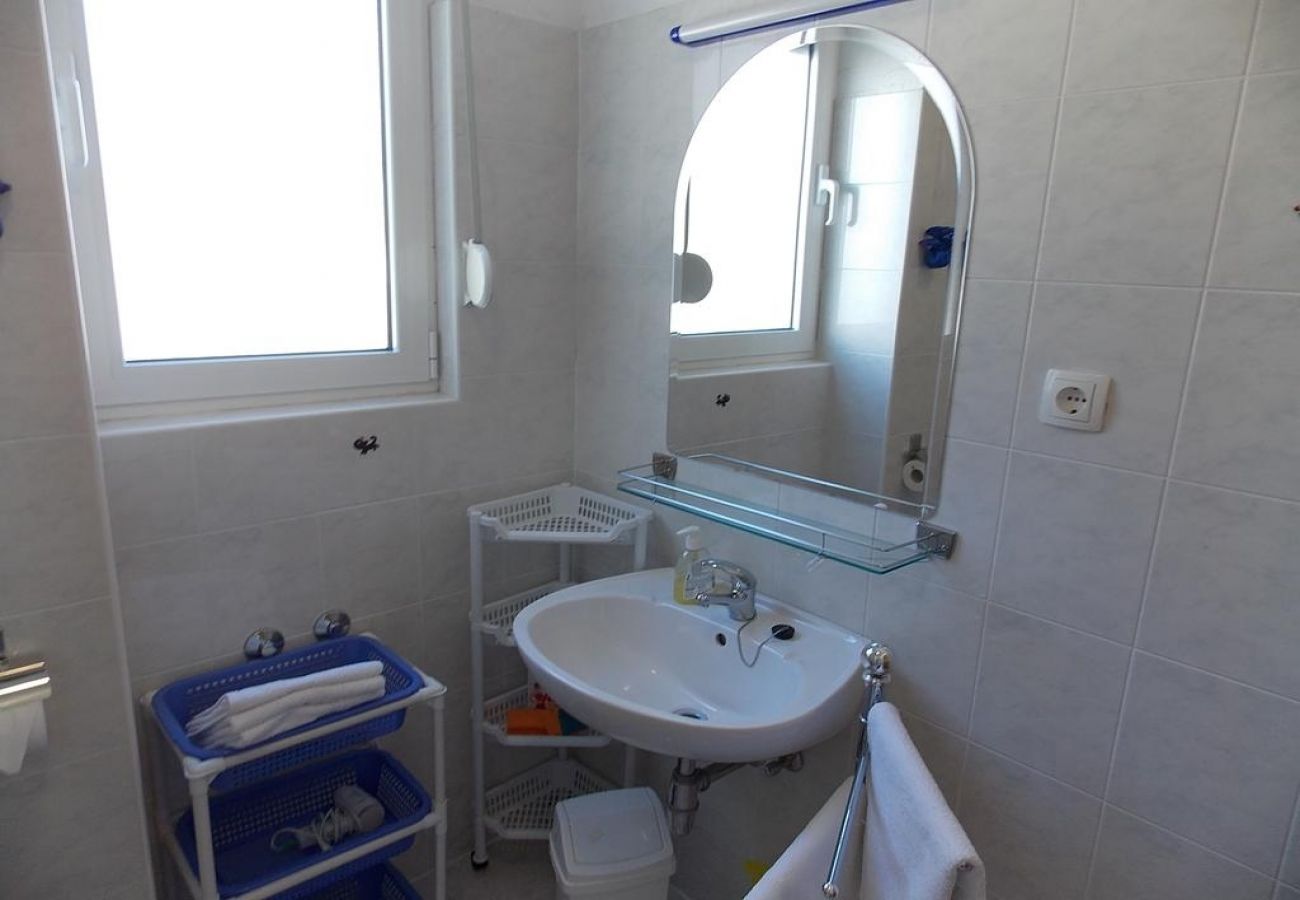 Apartamento en Trogir - Apartamento en Trogir con Seaview, Balcón, Acondicionador, WIFI (4236-2)