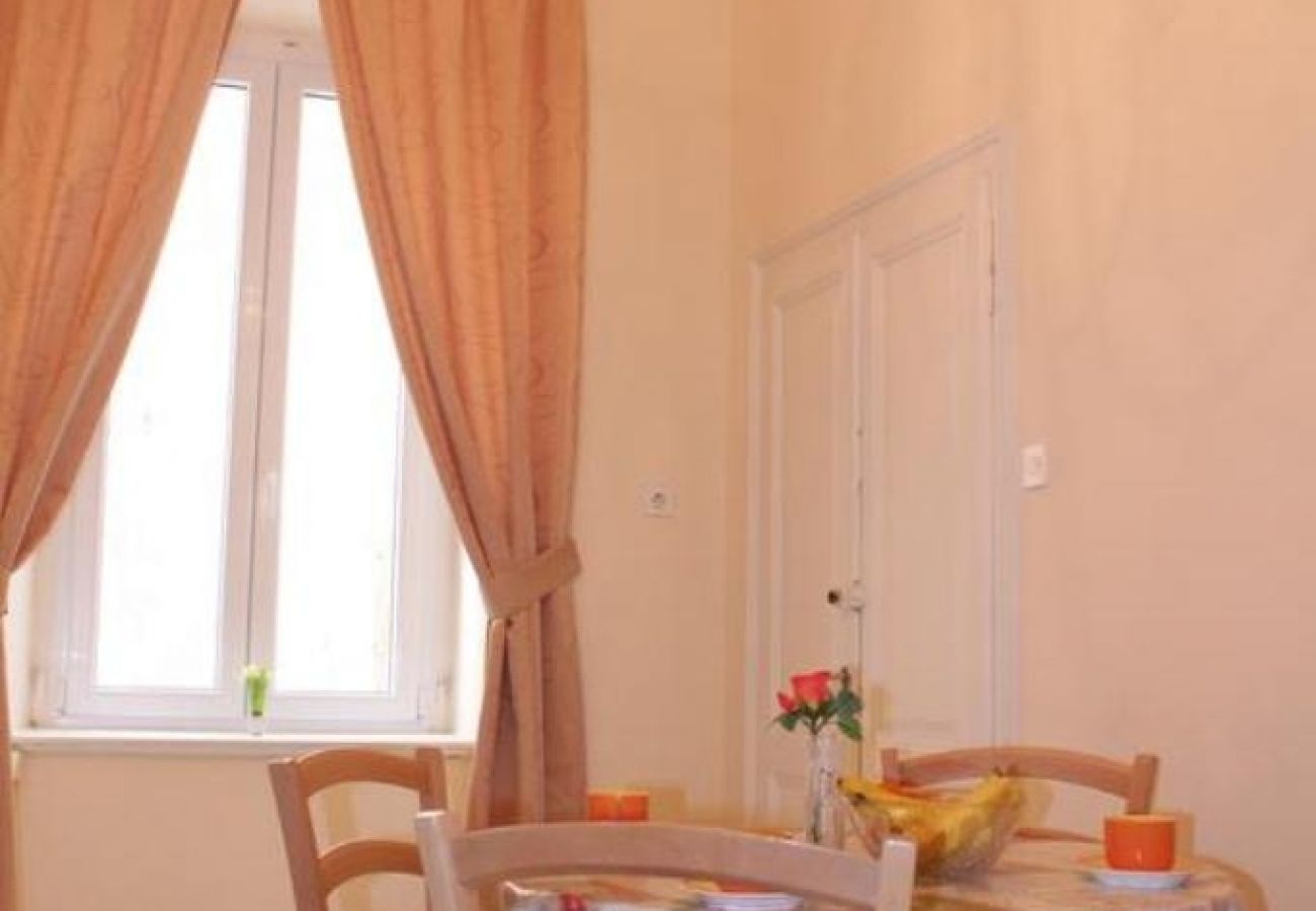 Apartamento en Dubrovnik - Apartamento en Dubrovnik con Acondicionador, WIFI, Lavadora (4246-2)