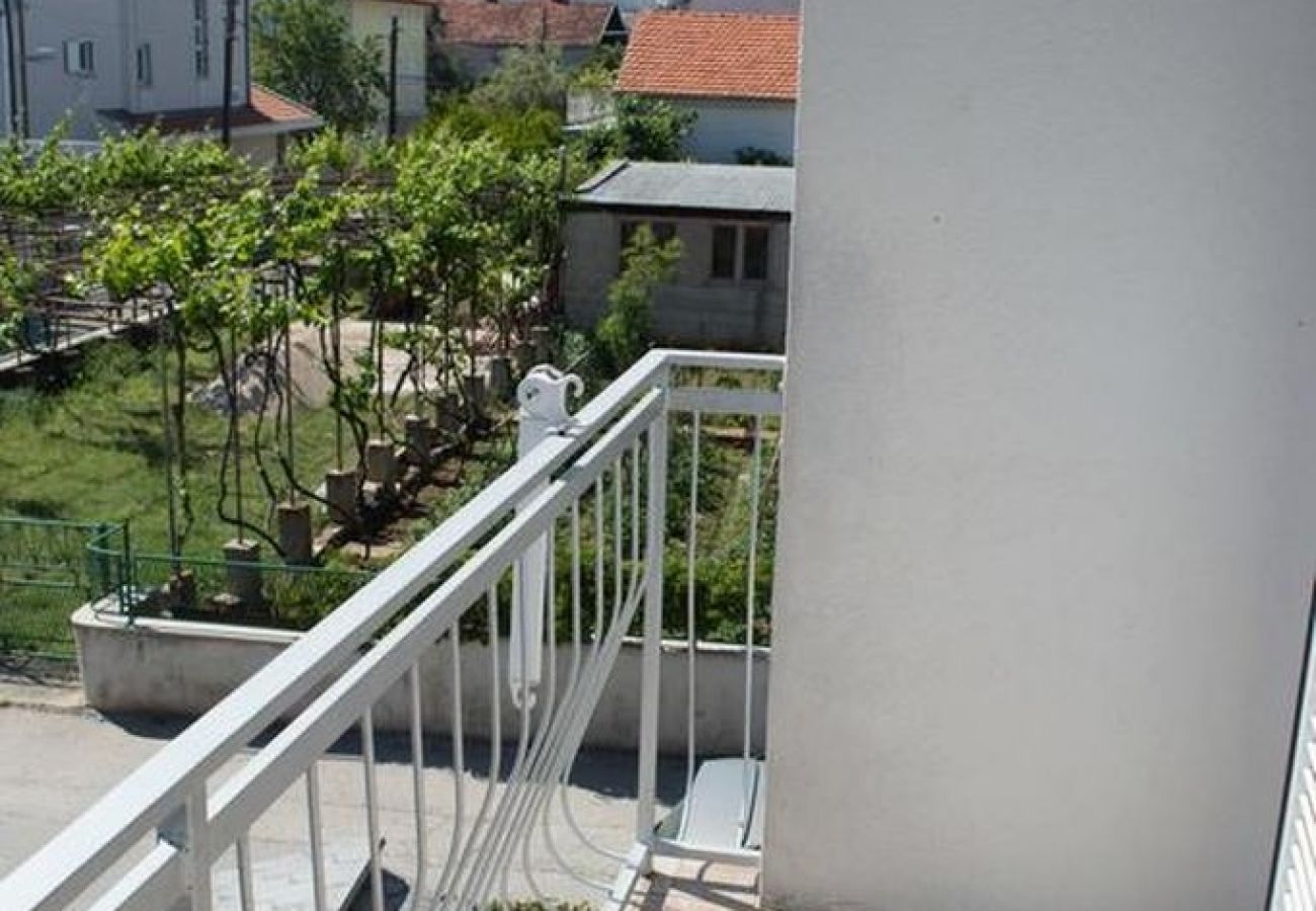 Apartamento en Vodice - Apartamento en Vodice con Balcón, Acondicionador, WIFI, Lavadora (4266-1)