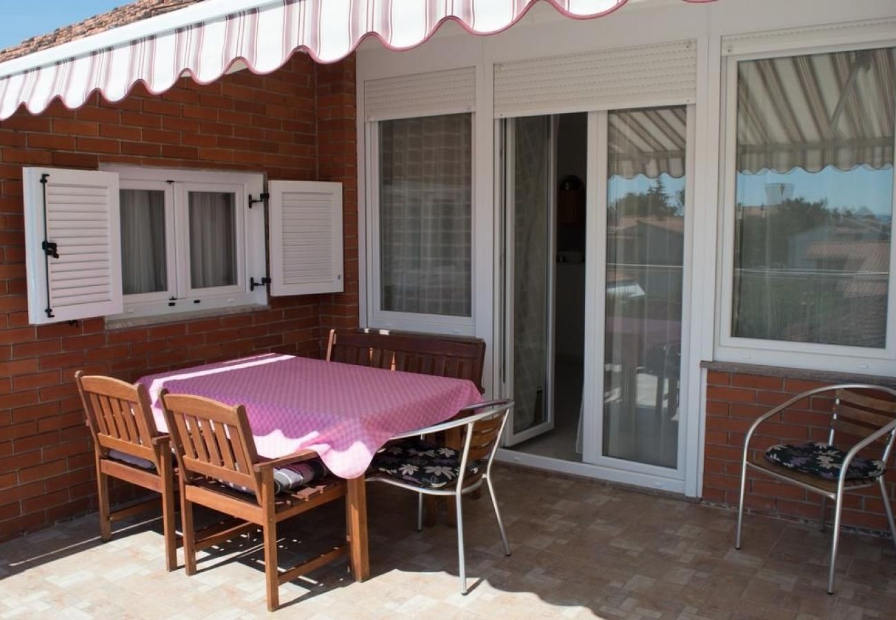 Apartamento en Vodice - Apartamento en Vodice con Seaview, Terraza, Acondicionador, WIFI (4266-3)