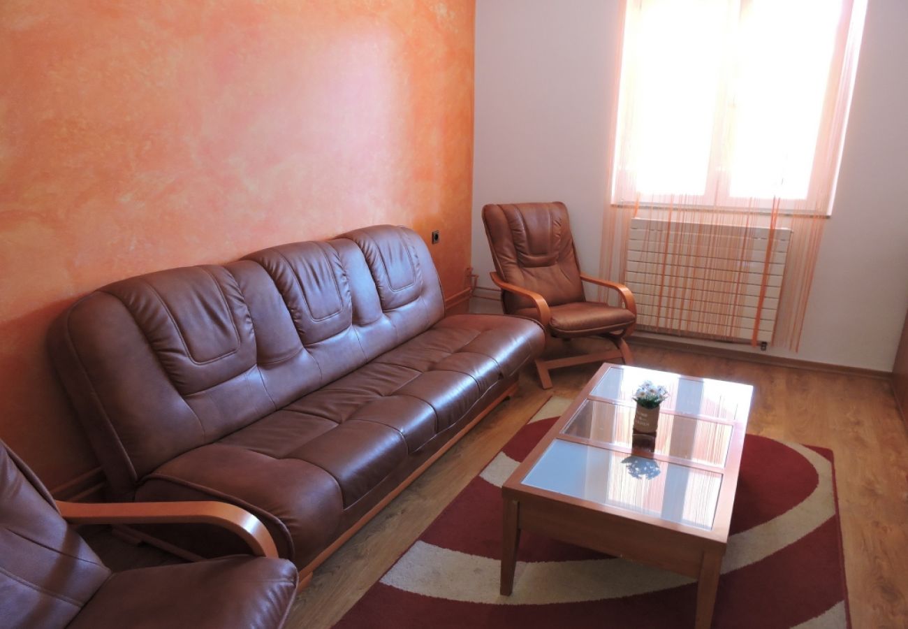 Apartamento en Biograd na moru - Apartamento en Biograd na Moru con Terraza, Acondicionador, WIFI, Lavavajillas (4269-1)